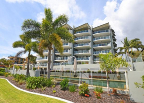 Tingeera Luxury Beachfront Apartments, Hervey Bay